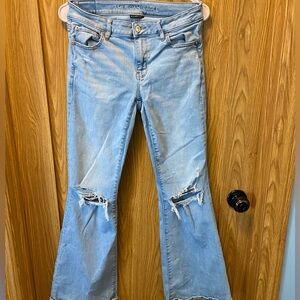 American eagle size 4 low rise boot cut worn 2 times